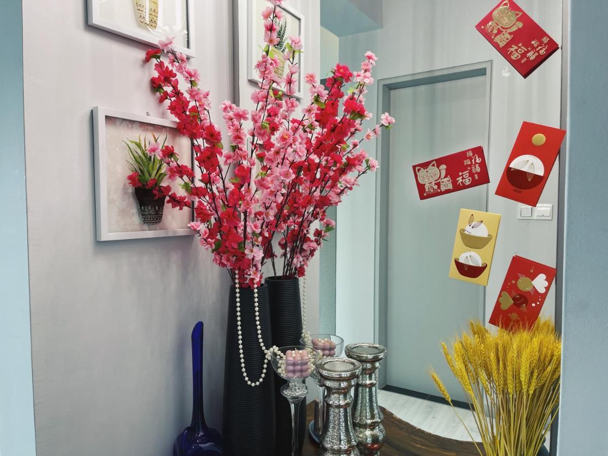 Seaside Lavender Suite Jesselton Quay Citypads Кота Кинабалу Екстериор снимка